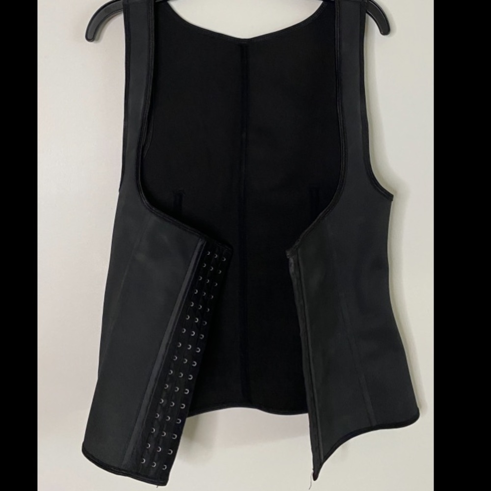 Latex Steel Boned Waist Training Shapewear Corset Vest. Body shaper. Bla…